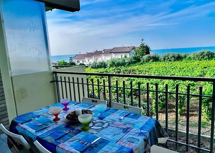 Ortona Vista Mare 프란카빌라 알 마레